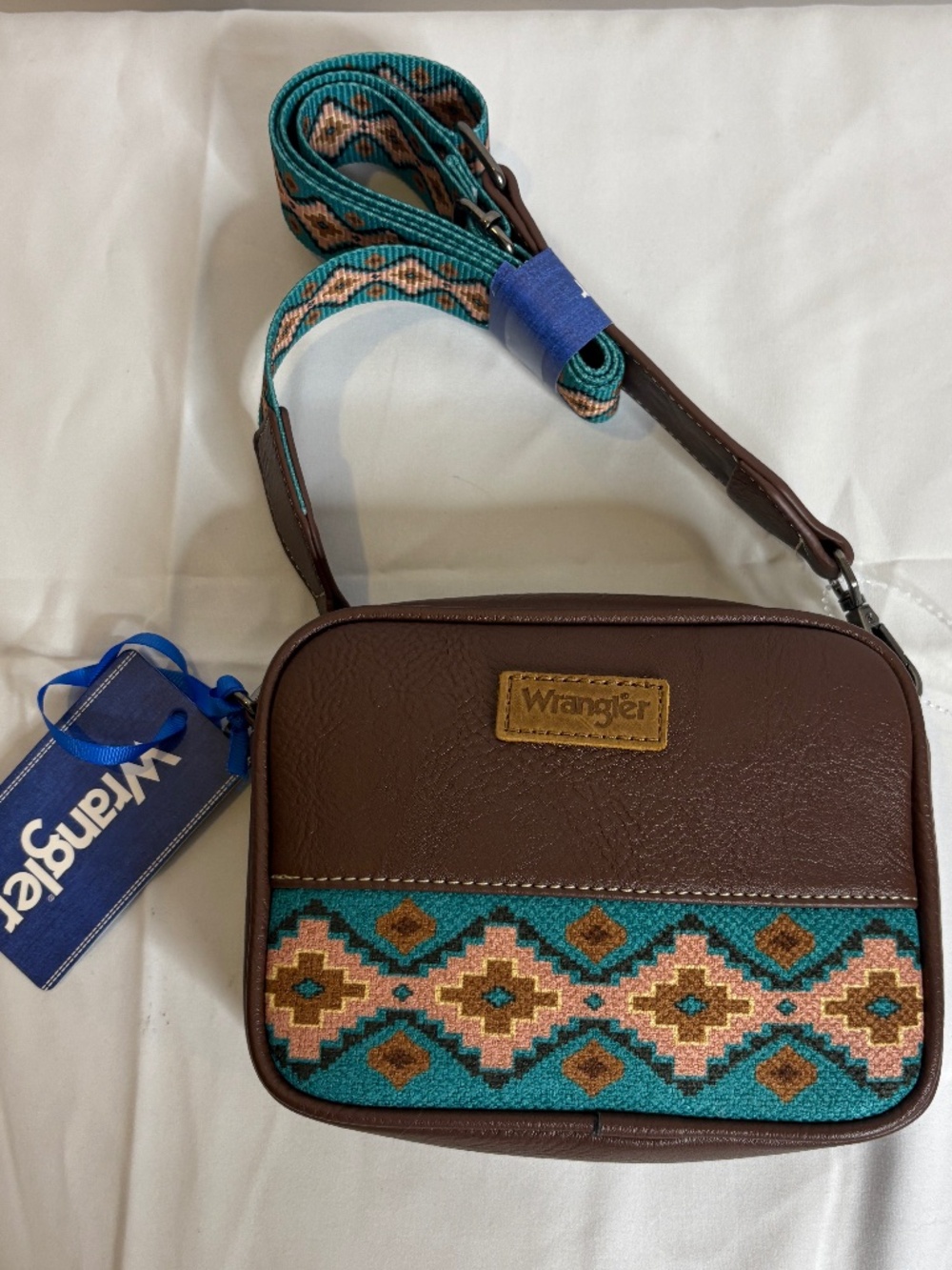 Wrangler Western Aztec Women's Crossbody Bag Western Print Canvas Front & Strap - Picture 1 of 9